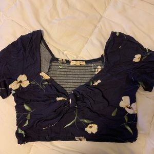 LA hearts cropped blouse ⭐️